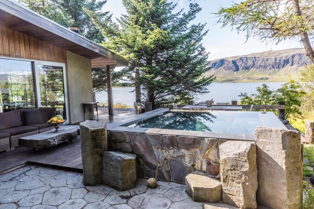 Luxury Lakefront Villa, Infinity Hot Tub And Sauna Grimsnes og Grafningshreppur Exterior photo